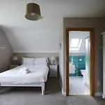 Eye Dunroman Apartman Doolin