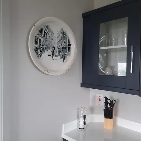 Eye Dunroman Apartment