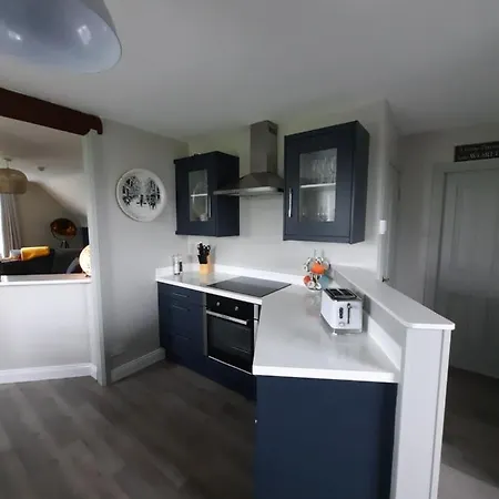 Apartment Eye Dunroman Doolin